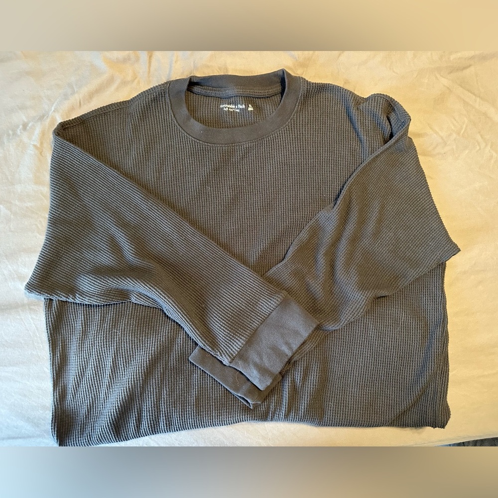 Abercrombie & Fitch Gray Crewneck Sweater